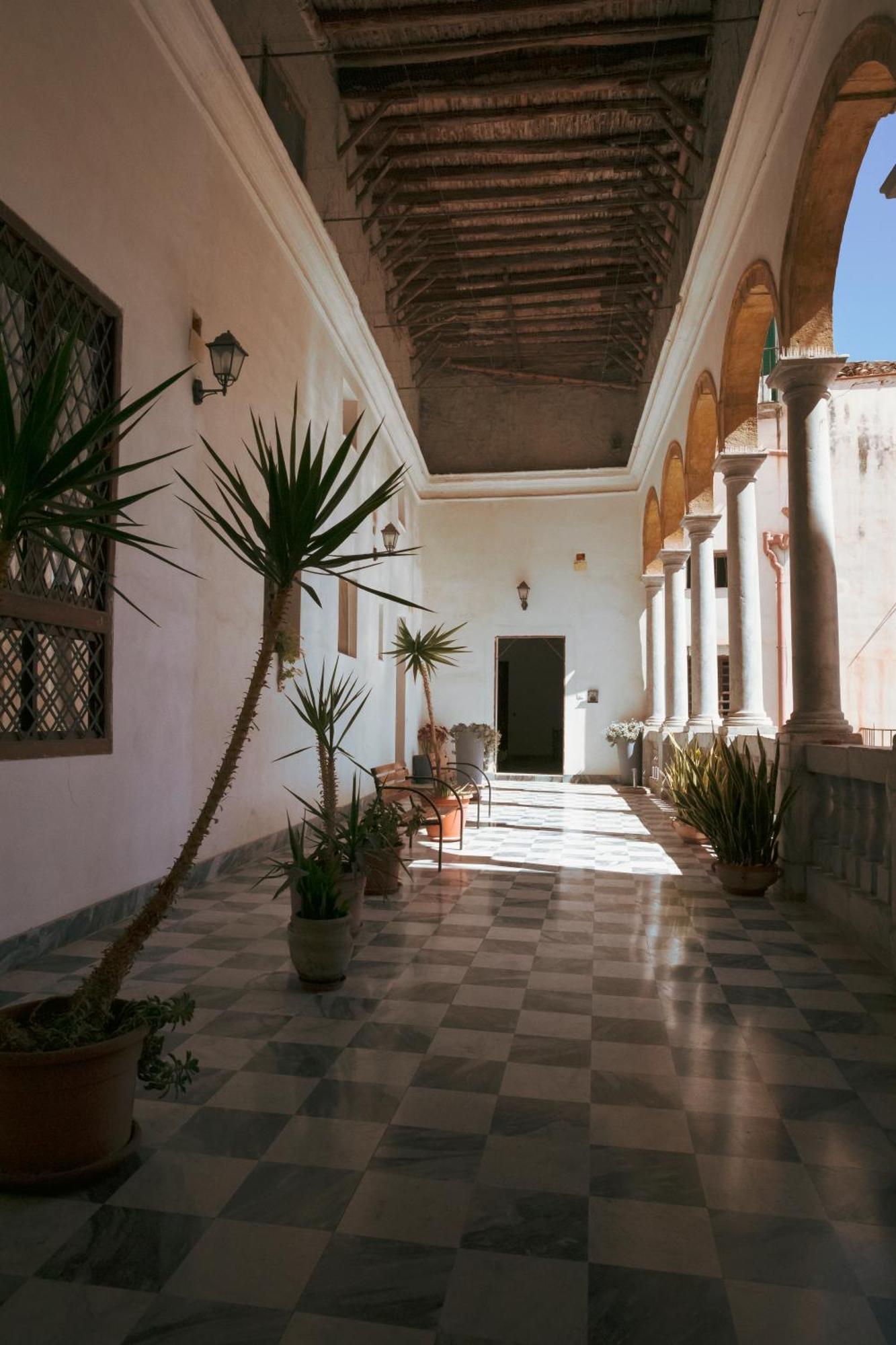 B&B Palazzo Corvino Palermo Eksteriør billede