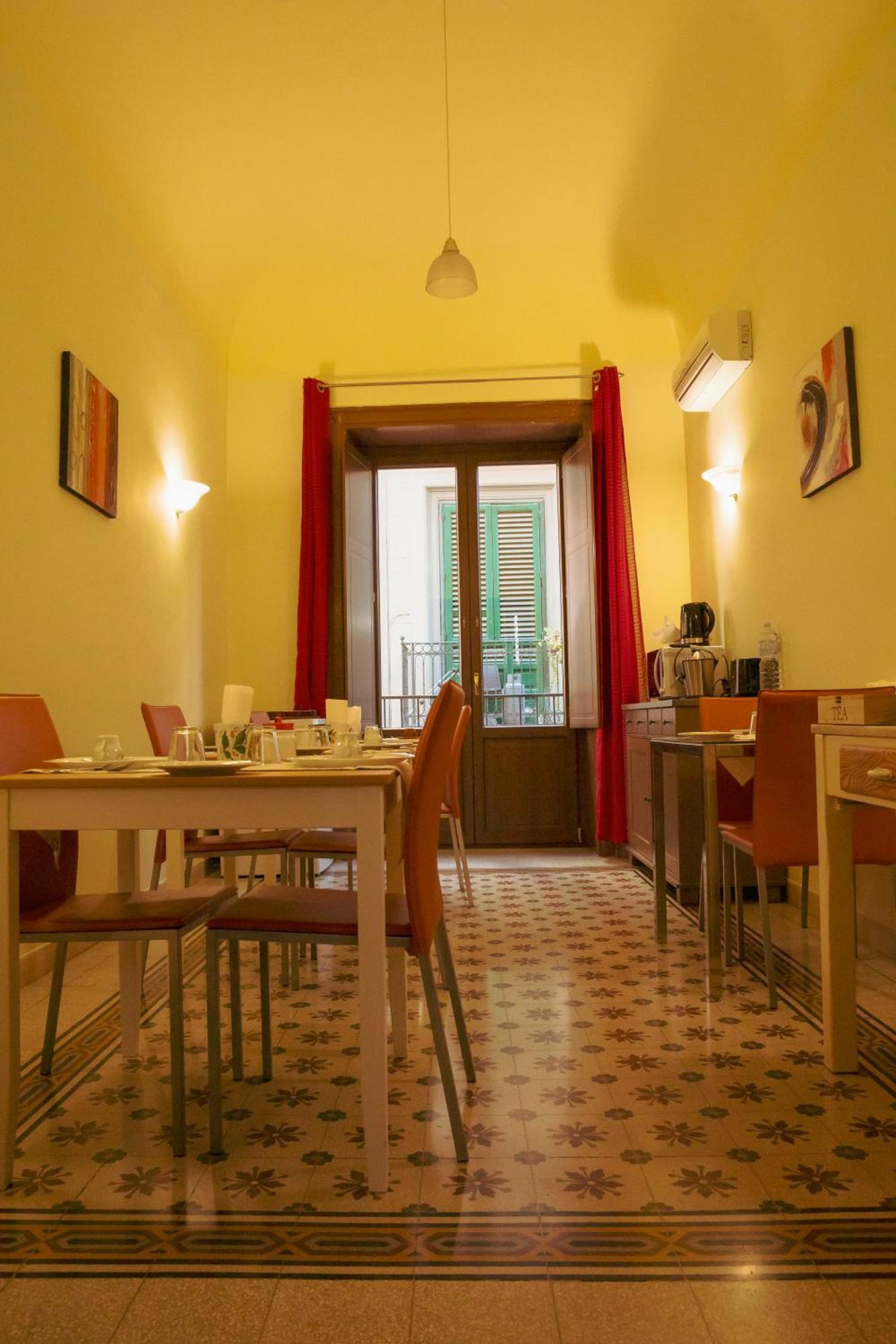 B&B Palazzo Corvino Palermo Eksteriør billede