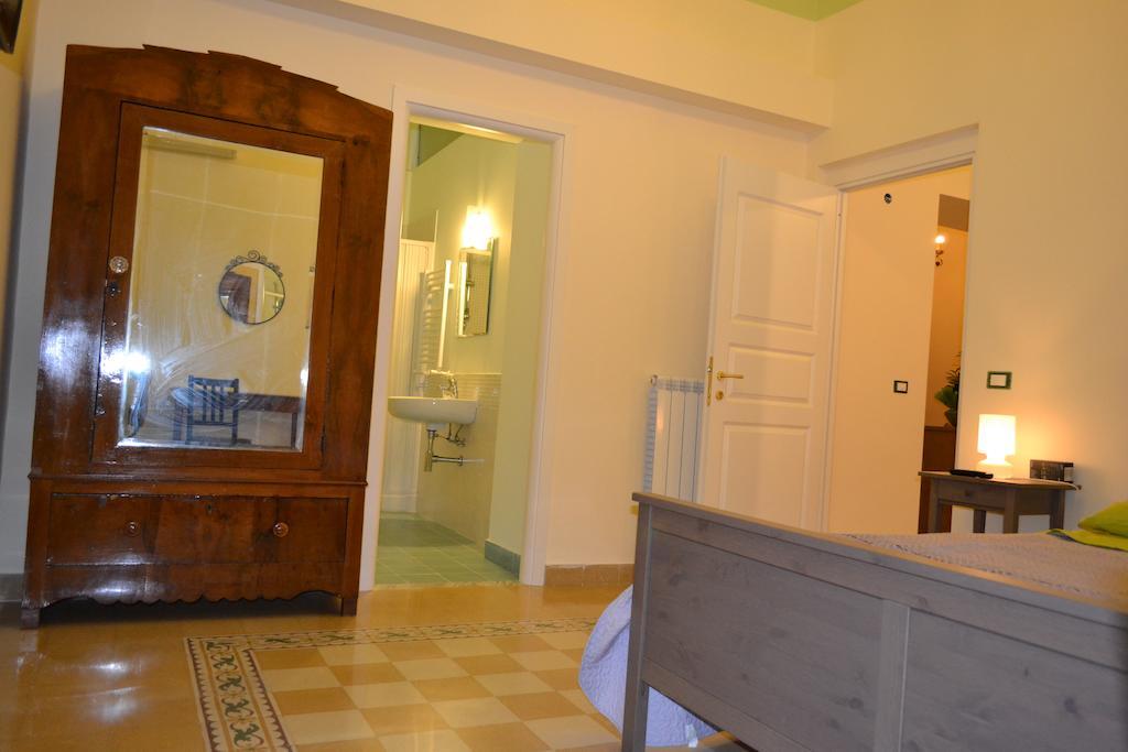 B&B Palazzo Corvino Palermo Eksteriør billede